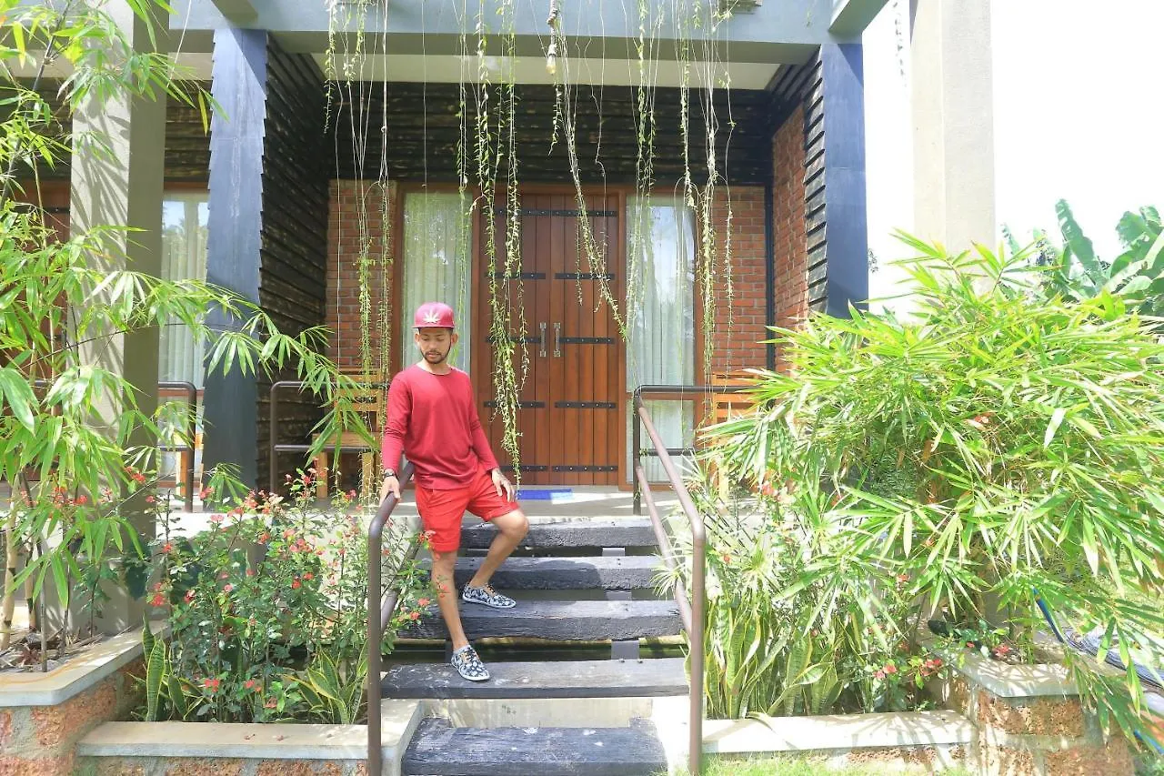 Hotel Riverrina Negombo