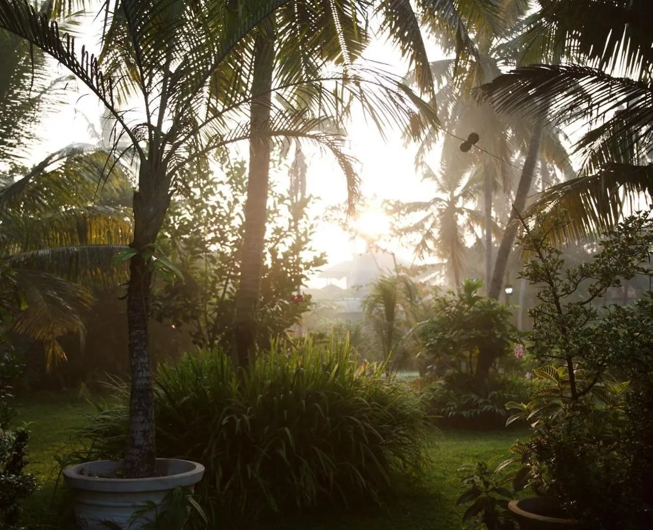Hotel Riverrina Negombo