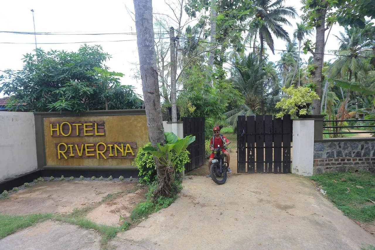 Hotel Riverrina Negombo